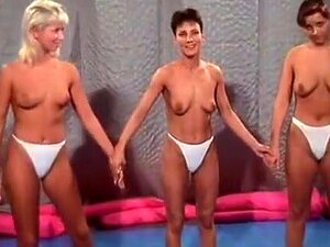 Christine Vs Oldermn porno et vidéos de sexe en haute qualité sur ...