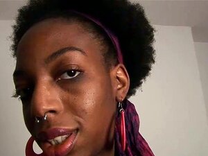 Ebony Babe Pees On Herself In Piss Fetish Clip Porn