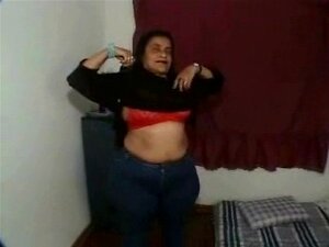 300px x 225px - Mature Latina Ass porn videos at Xecce.com