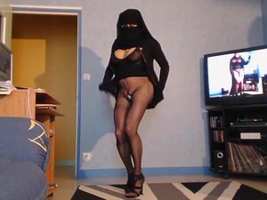 Horny Amateur Arab, Big Tits Sex Clip Porn