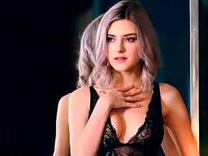 Sexy Elf Girl porn videos at Xecce.com