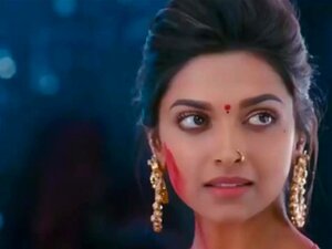 Deepika Padukone Sex porn videos at Xecce.com