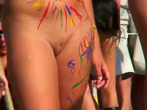 Beach Body Paint Naked - Body Paint Xxx porn videos at Xecce.com