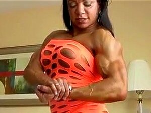 Muscle Milf Pictures porn videos at Xecce.com