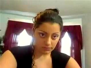 Beautiful Latina Show Massive Boobs Porn