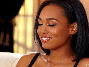 Noelle Monique porn videos at Xecce.com