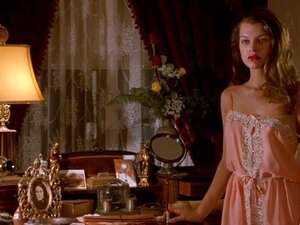 Milla Jovovich Boobs porn videos at Xecce.com