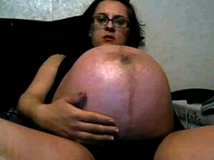 Massive Pregnant Porn