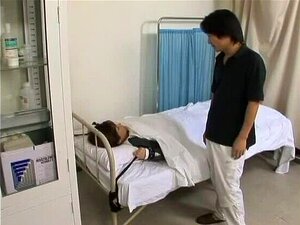 Amazing Japanese chick Nao Nazuki in Crazy Nurse, Masturbation JAV clip